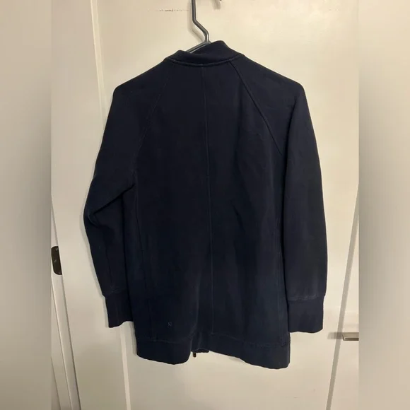 Lululemon Back To It Full Zip Wrap in Inkwell - Picture 8 of 11